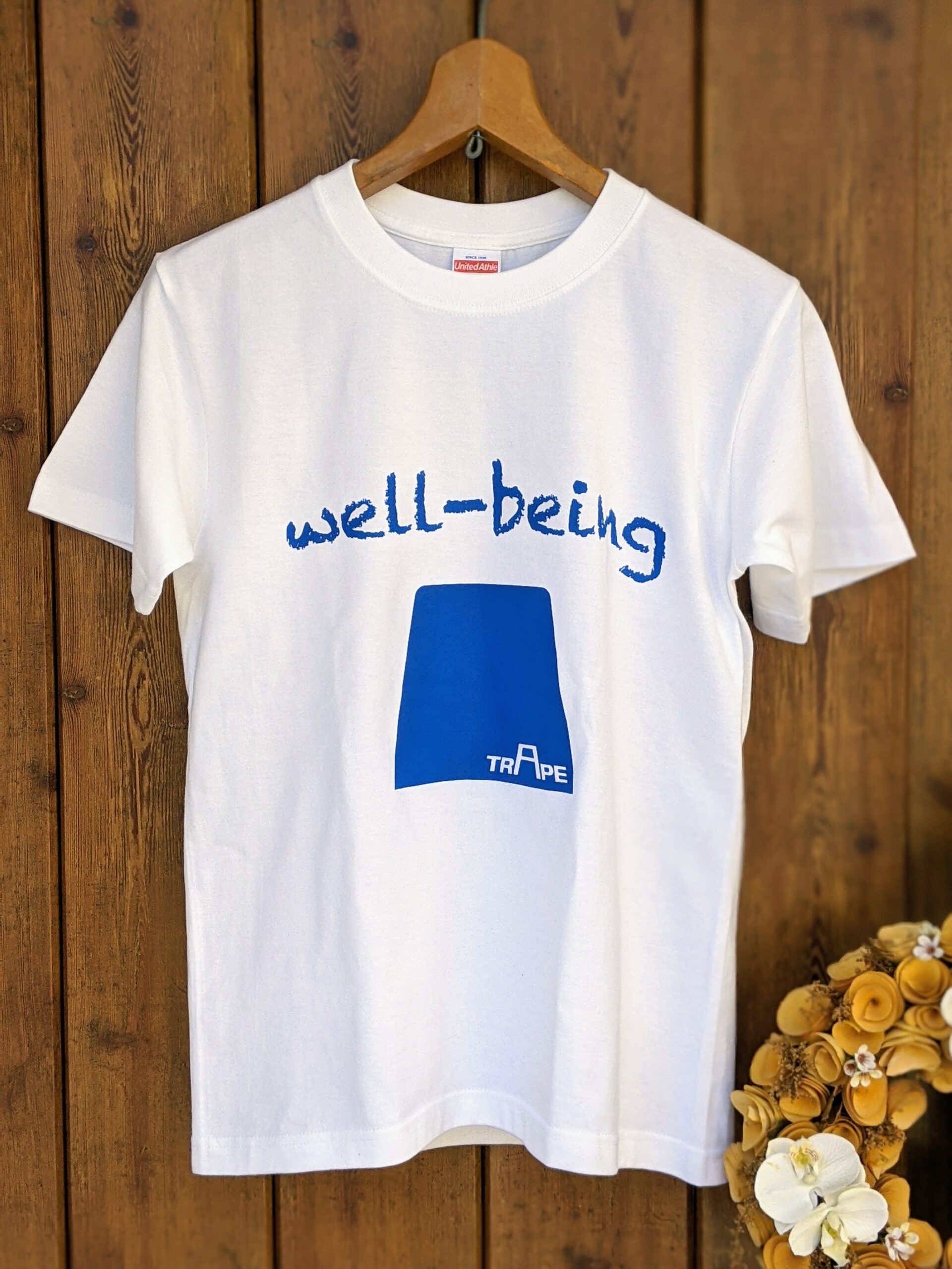 TRAPEグッズ:TRAPE well-being Tシャツの画像